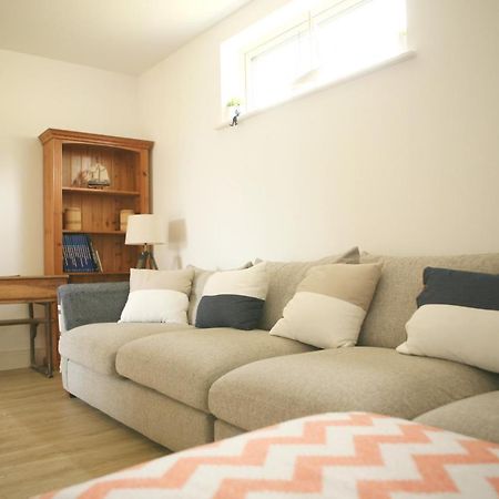 Ocean Breeze Villa Cork Dış mekan fotoğraf