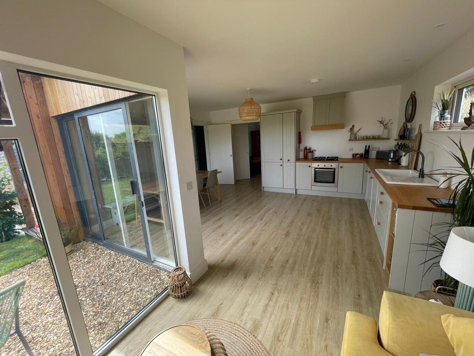 Ocean Breeze Villa Cork Dış mekan fotoğraf